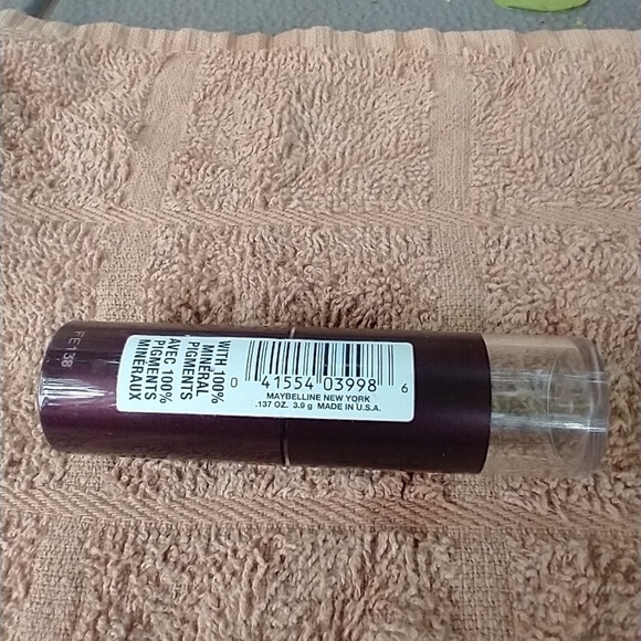 Mineral power by Maybelline 250 chestnut lipstick - Picture 5 of 6